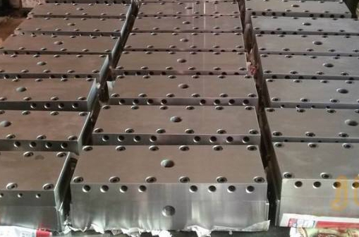 噴絲板2.jpg 噴絲板2.jpg